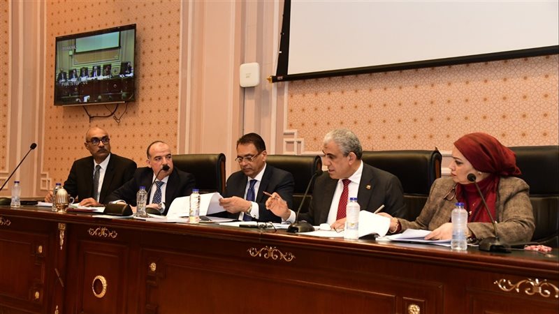اجتماع لجنة القوى