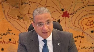 مساعدات إنسانية وفرص عمل في لقاء محافظ الفيوم لخدمة المواطنين 