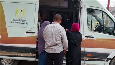 استمرار تشغيل سيارات الخدمات التكنولوجية المتنقلة بقرى دمنهور