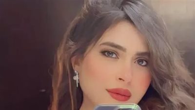 مصدر يكشف تفاصيل جديدة عن مشاجرة صديقة شقيق تامر حسنى وملكة جمال العرب