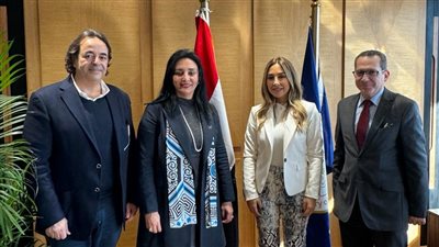 نائب وزير السياحة والآثار تلتقي مديرة دول الشرق الأدنى لشركة طيران الجزيرة