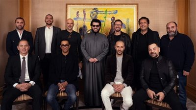 بينهم نجل الزعيم ومروان حامد، تفاصيل لقاء تركي آل الشيخ مع مخرجين مصريين