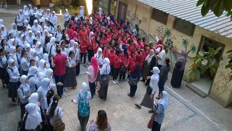 طلاب المدارس 