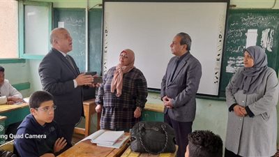 تعليم الشرقية: عبد الرؤوف يتابع انتظام الدراسة بمدارس فاقوس التعليمية 