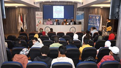 حقوق عين شمس تنظم ندوة عن دور المشروعات المتوسطة والصغيرة في تنمية الاقتصاد القومي