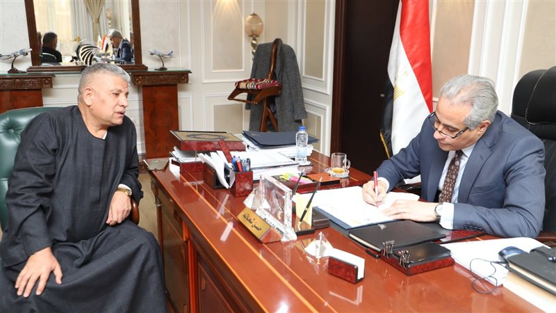 حسن شحاتة وزير العمل،فيتو