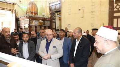 محافظ بني سويف يتفقد أعمال تطوير مسجد السيدة حورية استعدادًا لشهر رمضان