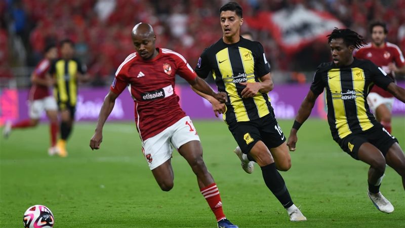 بيرسي تاو لاعب الأهلي،فيتو