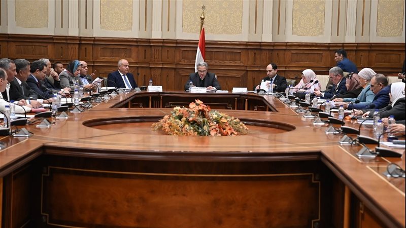 لجنة الإدارة المحلية
