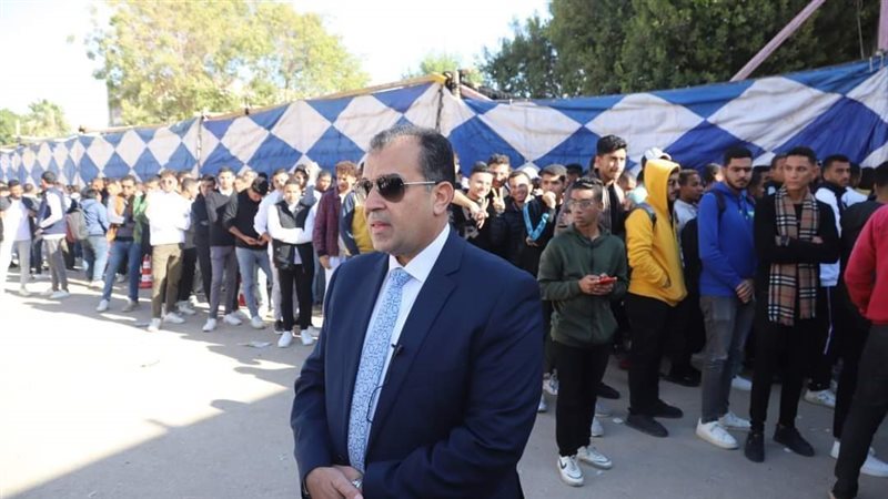 أحمد عكاوي رئيس جامعة