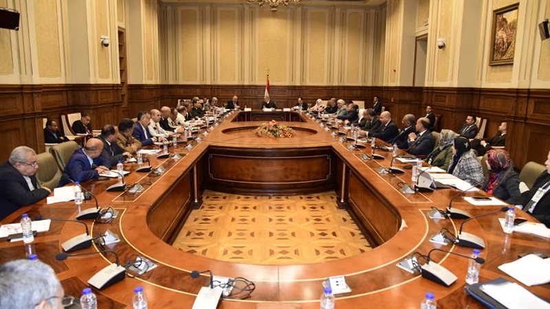 اجتماع لجنة الإدارة