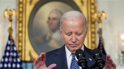 خلط بين أوكرانيا والناتو، فيديو يوثق وقوع بايدن في هفوة جديدة 