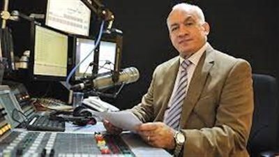 بدأت بصوت العرب وانتهت في بي بي سي.. مسيرة الإعلامي الراحل محمود المسلمي 