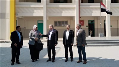 وكيل تعليم دمياط يتفقد مدرسة ابدأ الوطنية للعلوم والتقنية 