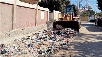 متابعة أعمال رفع القمامة بمراكز الشرقية 
