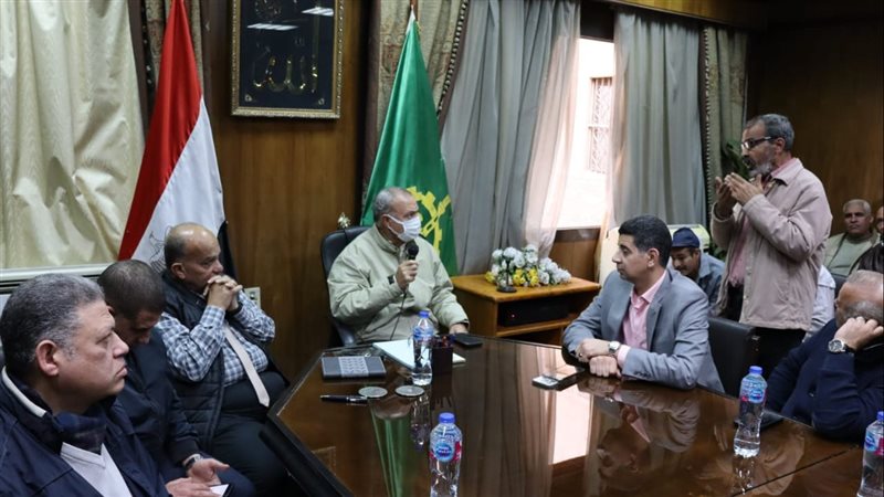 محافظ القليوبية خلال