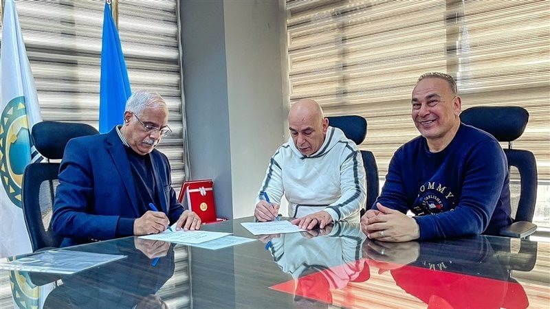 حسام حسن مدرب المنتخب