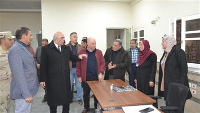 السكرتير العام لمحافظة البحيرة يتفقد مشروعات حياة كريمة بمركز أبو حمص (صور) 