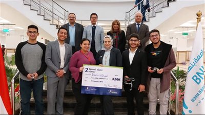 تكريم فريق جامعة بنها الأهلية لحصوله على المركز الثاني في هاكاثون التقنيات الناشئة لتمكين ذوي الهمم