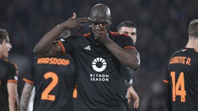 روما يواصل نتائجه الإيجابية ويفوز على مونزا في الدوري الإيطالي 