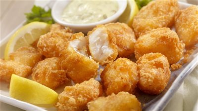 طريقة عمل مكعبات السمك المقلي، أكلة مبتكرة ولذيذة 