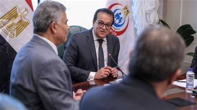 وزير الصحة: مصر أول دولة تحقق الاكتفاء الذاتي من مشتقات البلازما