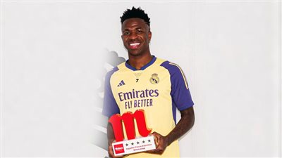 فينيسيوس يفوز بجائزة لاعب الشهر في ريال مدريد 