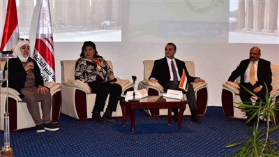 نائب محافظ الأقصر يفتتح مؤتمر الإبحار للمستقبل وإتقان الأعمال