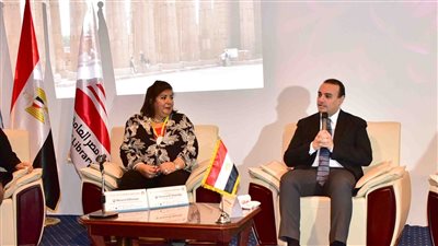 في مؤتمر سيدات الأعمال مصر ٢١، نائب محافظ الأقصر يؤكد أهمية المرأة فى المجتمع 