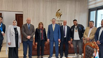 جامعة بنها الأهلية تكرم الطلاب المتميزين فى الأنشطة الرياضية