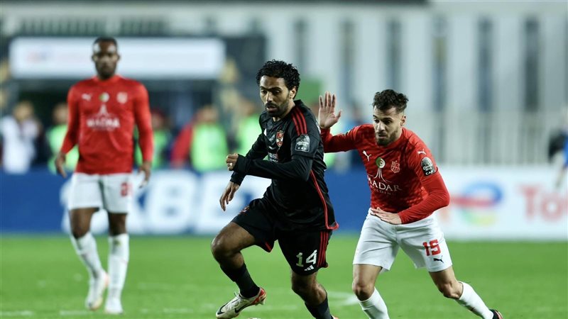 الأهلي يتعادل سلبيا