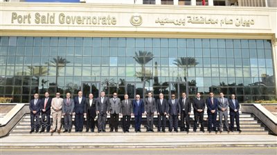 محافظ بورسعيد يستقبل رئيس الأكاديمية العربية لبحث تعزيز التعاون (صور) 
