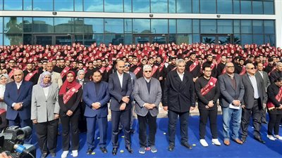 الأول من نوعه استقبال باهر من طلاب جامعة دمنهور لوزير التعليم العالي (صور)
