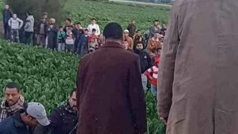 لحظة استخراج الجثة،فيتو