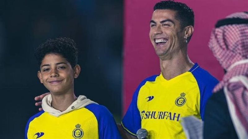رونالدو ونجله، فيتو