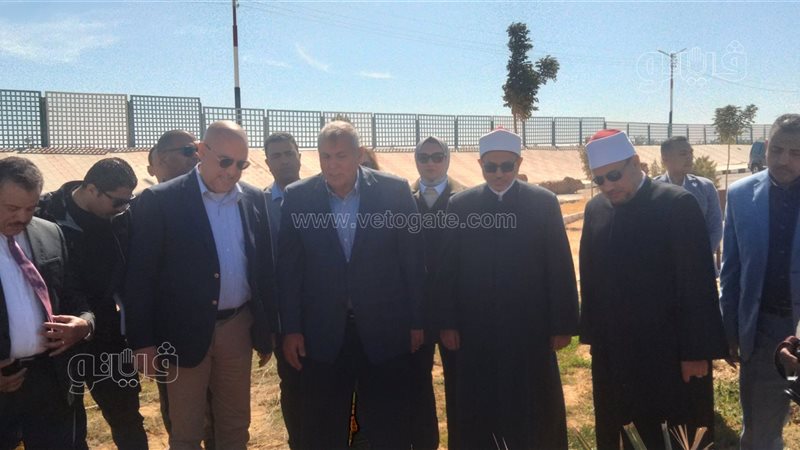 وزير الإسكان ورئيس