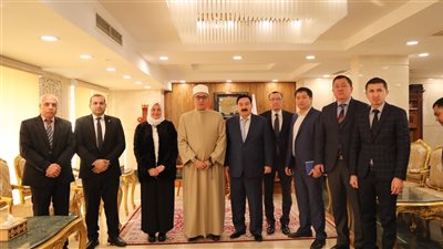 أمين البحوث الإسلامية يناقش مع وفد كازاخستاني تفعيل الحوار بين الأديان 