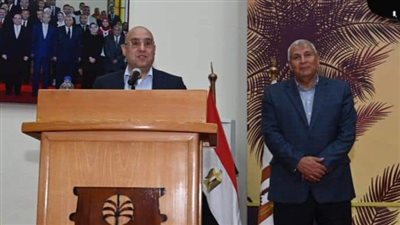 وزير الإسكان: كل الدعم والمساندة لاستمرار مسيرة التنمية والازدهار بالوادي الجديد 