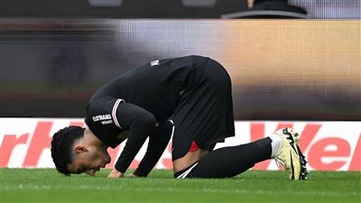 مرموش يسجل ويصنع، آينتراخت فرانكفورت يتعادل أمام فرايبورج في الشوط الأول (فيديو)