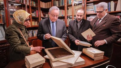 مدير مكتبة الإسكندرية يكشف أهم محتويات مكتبة نجيب محفوظ