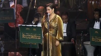 نجوم السماء غيرانة منكم، شيرين توجه رسالة للحاضرين بأولى الليالي المصرية السعودية