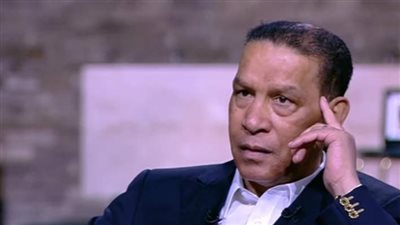 رئيس جمهورية نفسه، إفيهات لا تُنسى للفنان الراحل محمد شرف