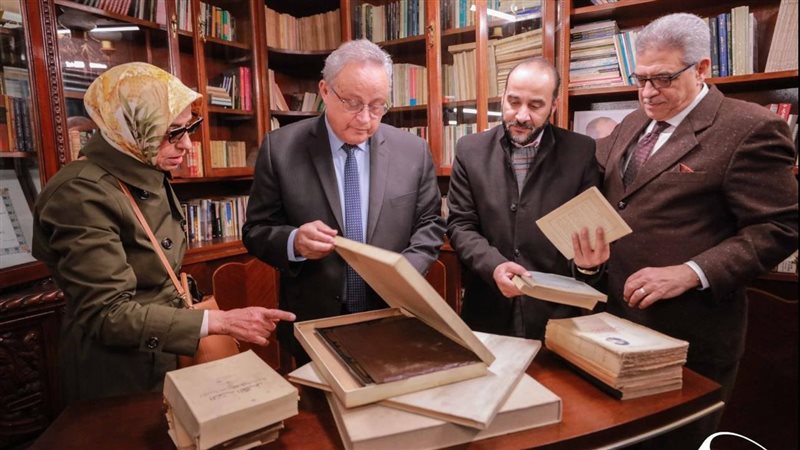 مكتبة نجيب محفوظ،