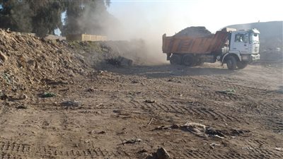 نظافة الجيزة ترفع 200 ألف طن مخلفات بمدخل مقلب شبرامنت العمومي (صور)