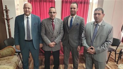 محافظ شمال سيناء يزور مقر النيابة الإدارية بالعريش