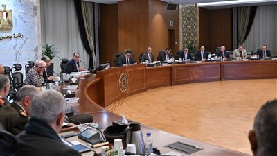 رئيس الوزراء يتابع موقف تفعيل الشبكة الوطنية للطوارئ والسلامة العامة