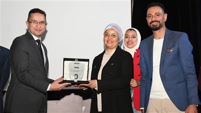 ختام الملتقى التدربيى لإعداد الكوادر الإعلامية بجامعة عين شمس