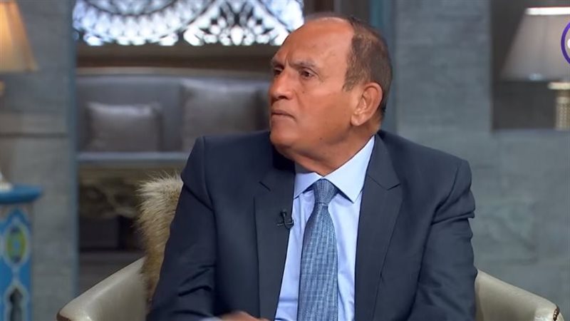 القارئ أحمد نعينع،