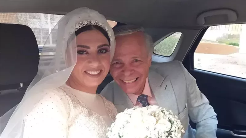 الفنان محمود عامر،فيتو