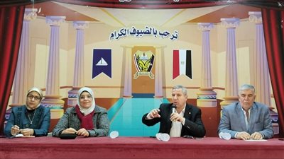 وكيل تعليم دمياط يلتقي مديري المدارس الثانوية